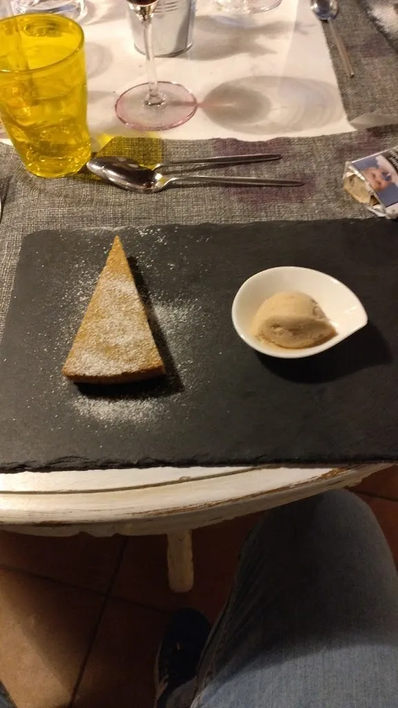 Billeci Stefano_Farmhouse la Selva_Montaldo Bormida_review