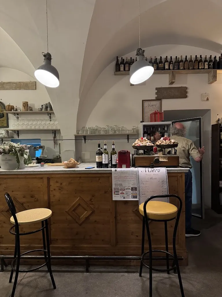 Vineria Osteria Mieró_Corigliano d'Otranto_slider_image_1