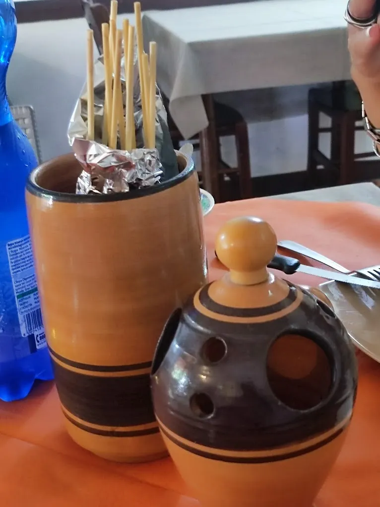 Marco Leone_Arrosticini alla brace Casablanca di D'Amico aperto anche a pranzo chiuso il mercoledì _Casoli_review