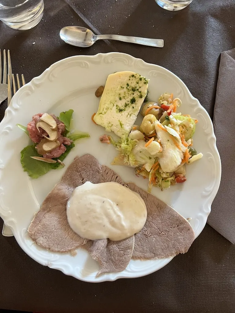 Stefano Radaelli_Ristorante Bar La Vecchia Giacobba_Montaldo di Mondovì_review