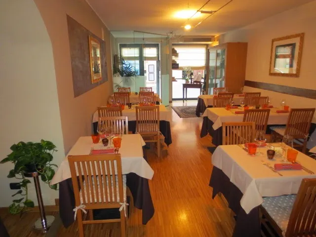 Campanarò restaurant in Montafia