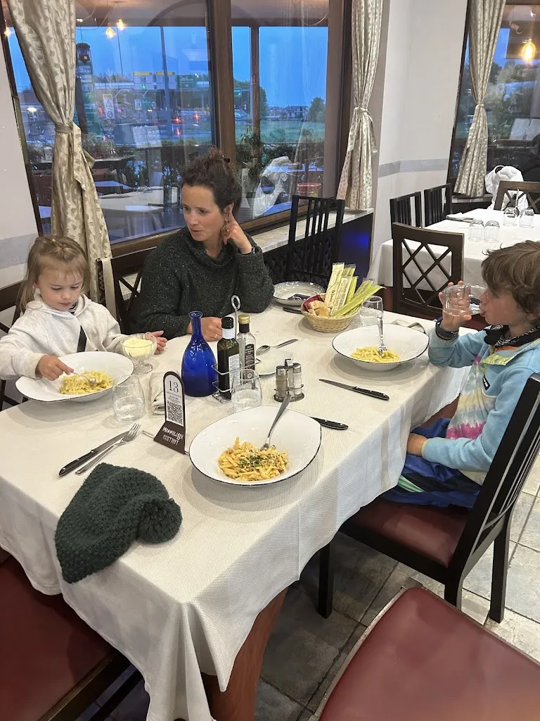 Tyler Brinkmann_Monnalisa Bistrot_Montalenghe_review