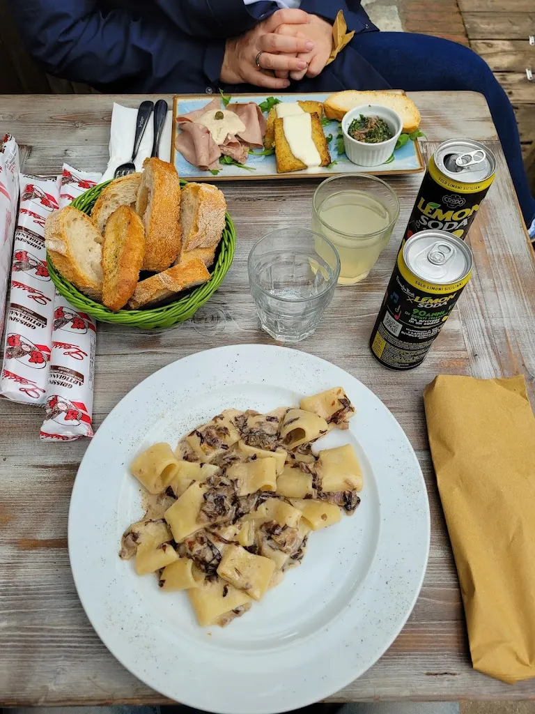 Fintan Planting_Ristotrattoria La Monella_Montalto Dora_review