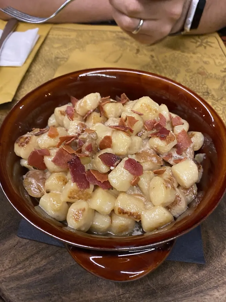 Kate Imson_Ristotrattoria La Monella_Montalto Dora_review