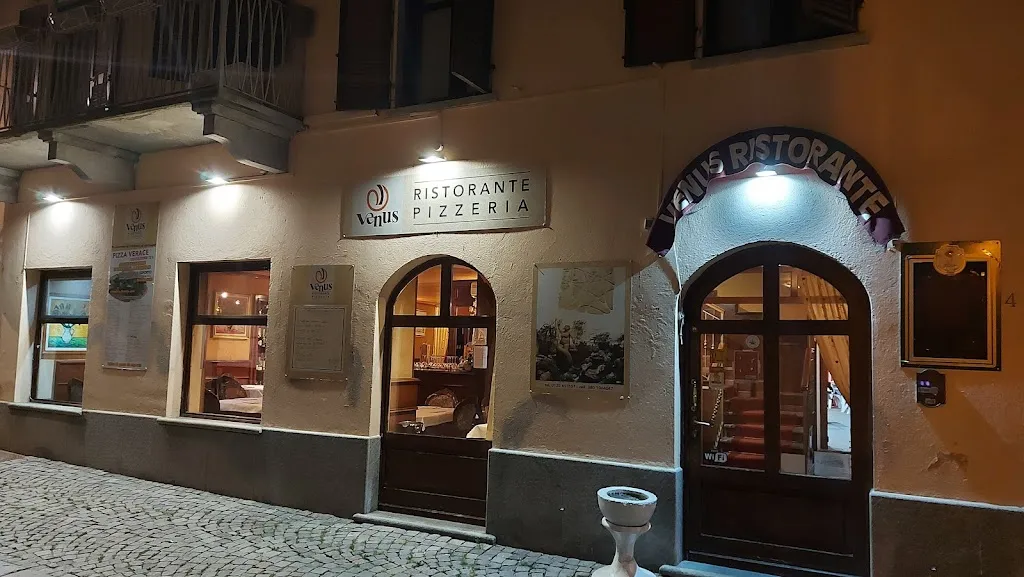 Fede Ma_Ristorante pizzeria Venus_Montalto Dora_review