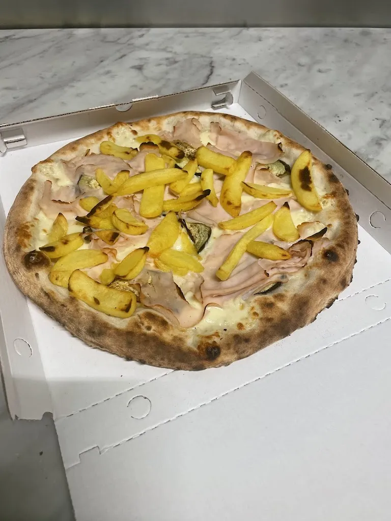 Panuozzeria Pizzeria Friggitoria Da Pino restaurant in Montanaro