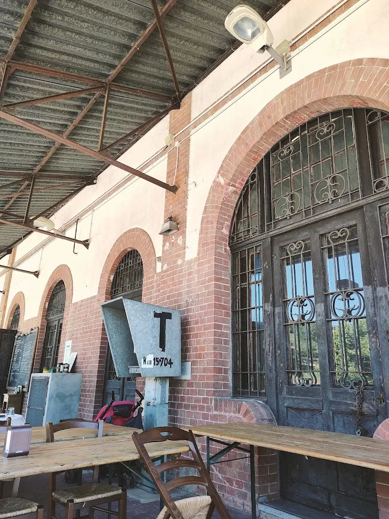 Vincenza Minoldi_CIRCOLO LA STAZIONE_Montechiaro d'Asti_review