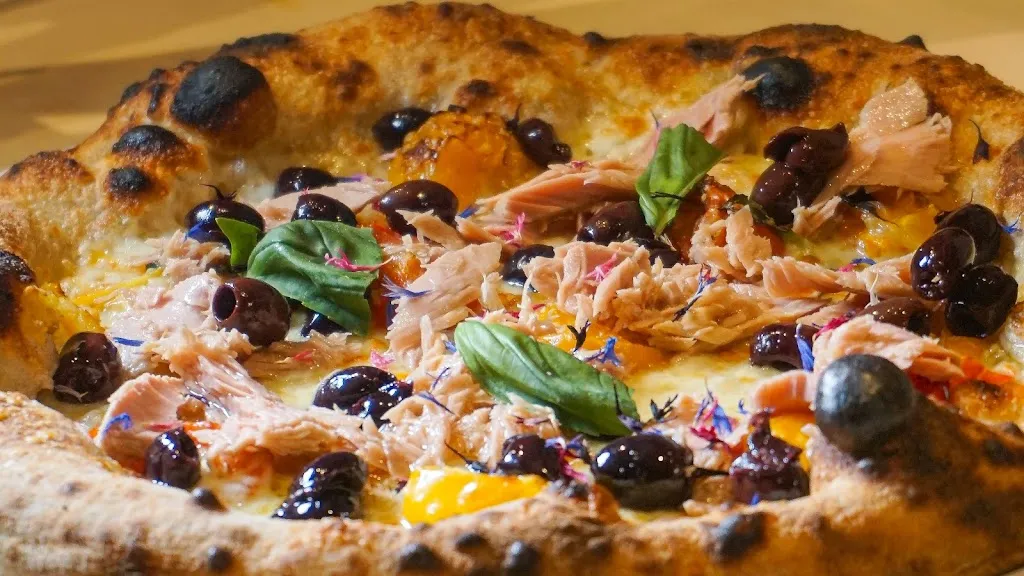 LE COCCINELLE | Pizzeria Antrona_Montescheno_slider_image_3