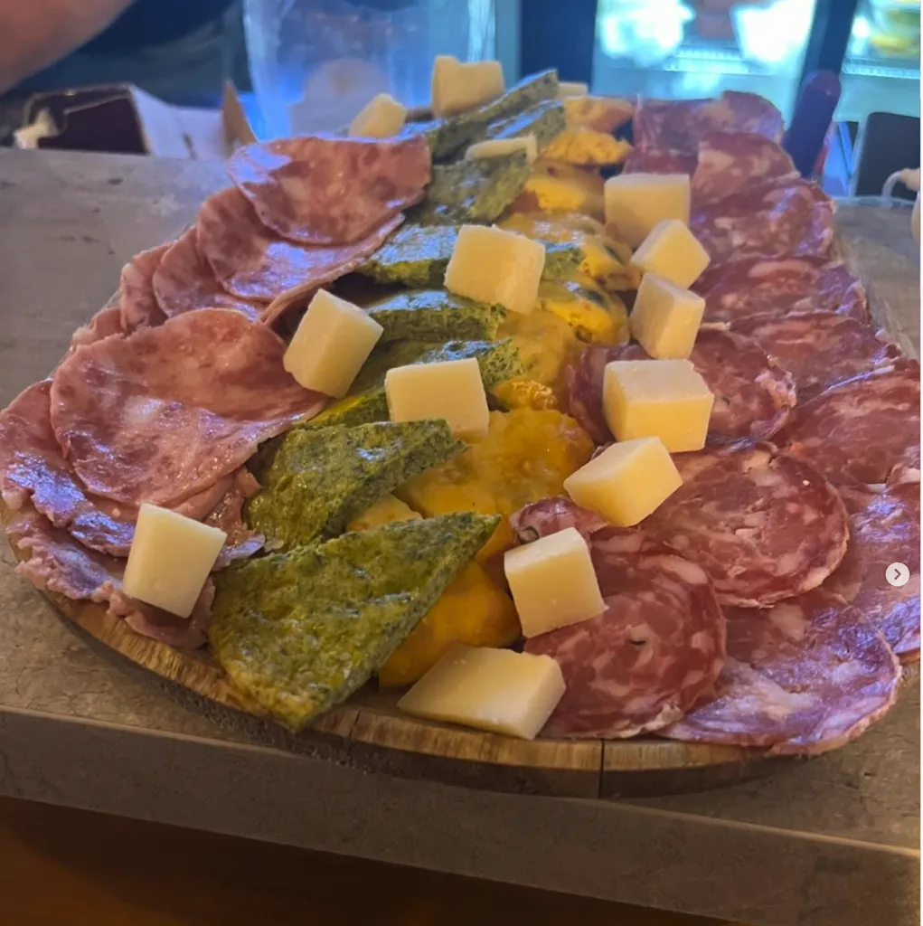 Apedivino_Montemagno_slider_image_2