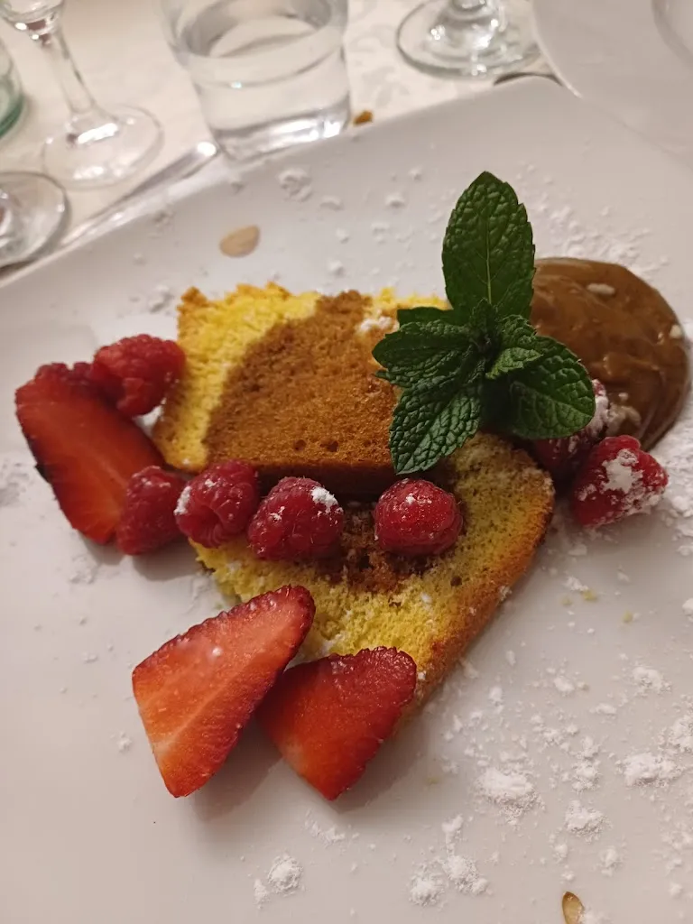 Carmen Vinci_Parco del Bric Ristorante_Montiglio_review