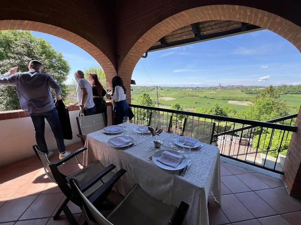 Parco del Bric Ristorante restaurant in Montiglio