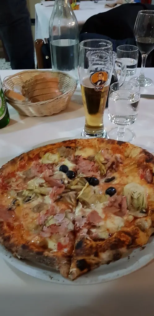 Nigel Pindar_Il Bucaniere_Casoli_review