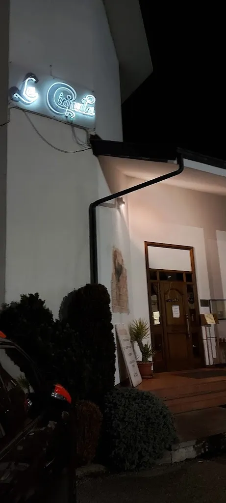 Elisa Gava Williams_Ristorante Pizzeria La Ciapula_Morozzo_review