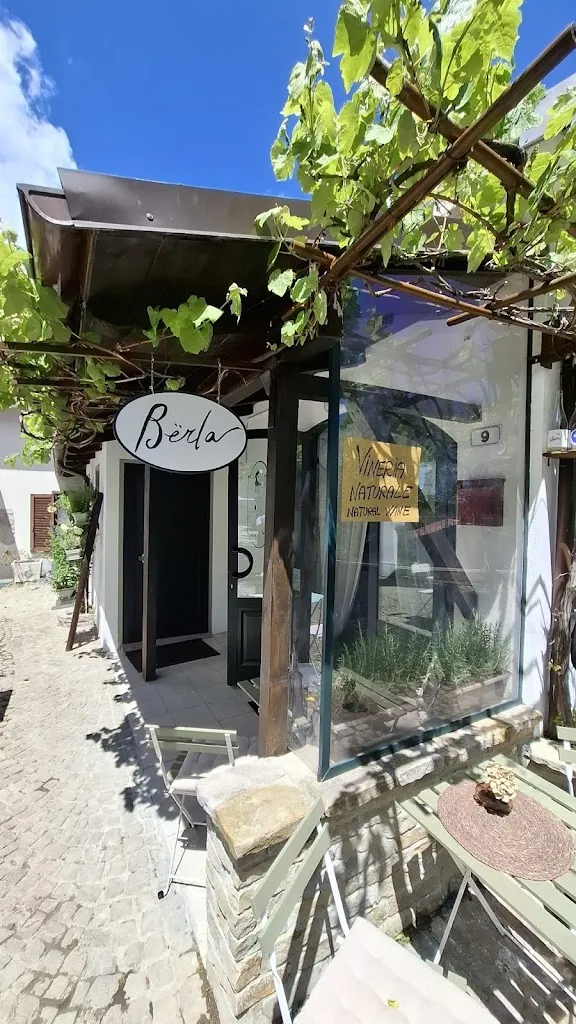Bërla piccola osteria, vineria non convenzionale_Murazzano_slider_image_2