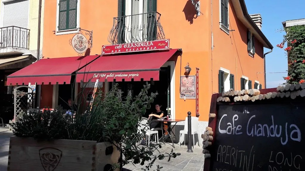 Cafè Gianduja restaurant in Murazzano