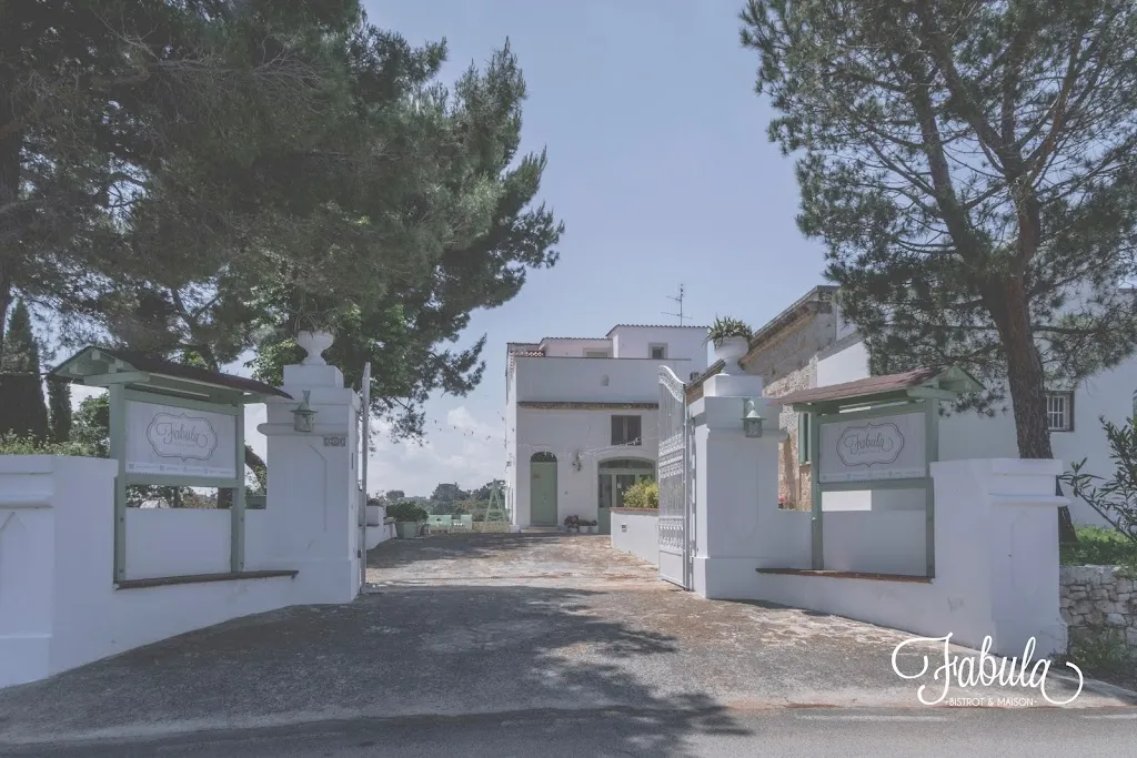 Masseria Fabula Bistrot & Maison restaurant in Cozzana