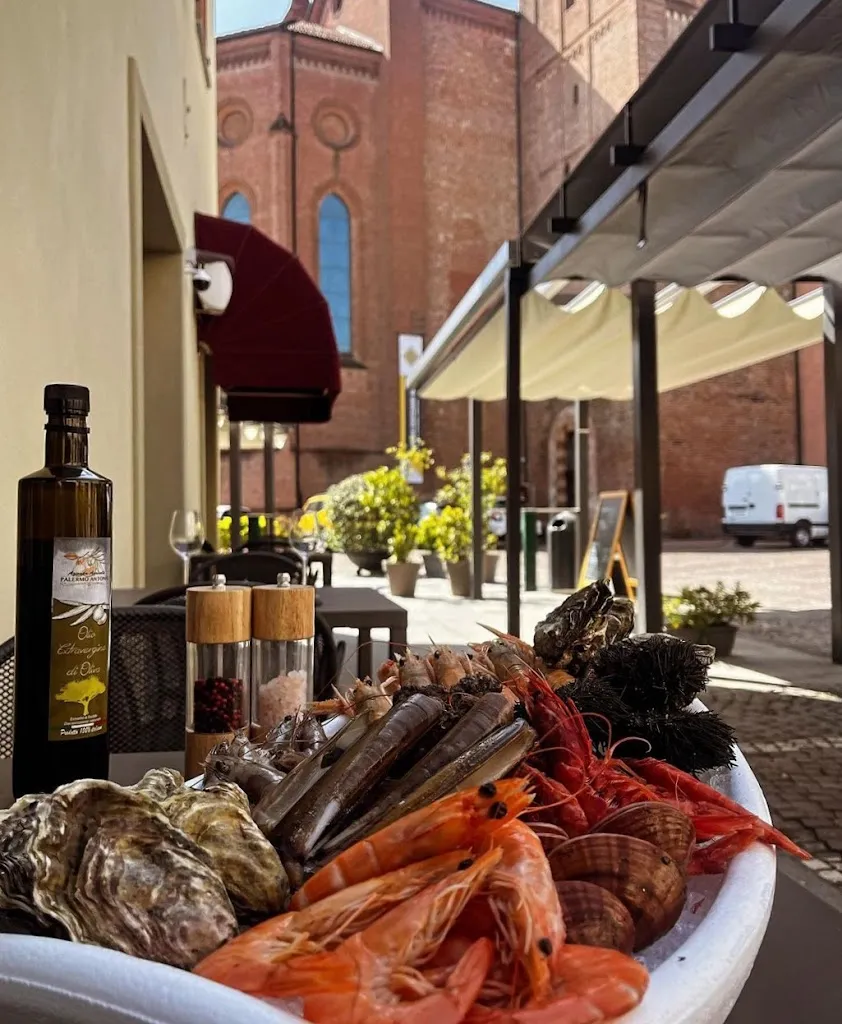 Menu_Ostrea Alba Bistrot-Aperitif-Cocktails and Wine_Mussotto_image_2