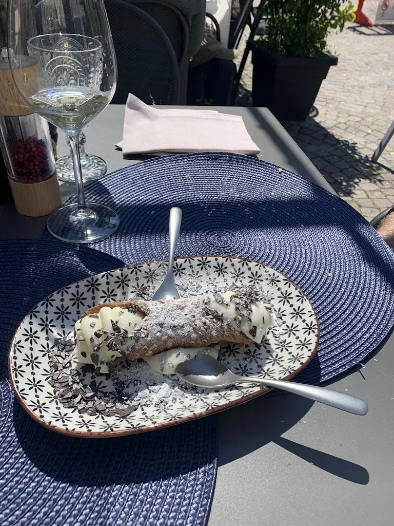 Menu_Ostrea Alba Bistrot-Aperitif-Cocktails and Wine_Mussotto_image_4