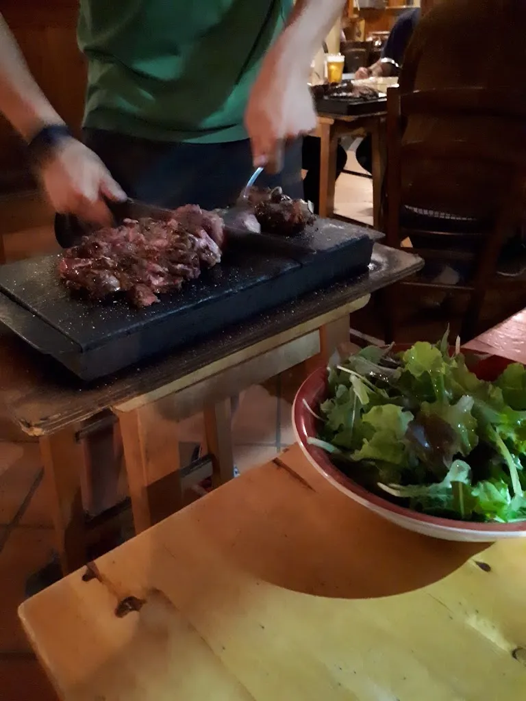 N. Papageorgiou_Molly Malone's_Nebbiuno_review