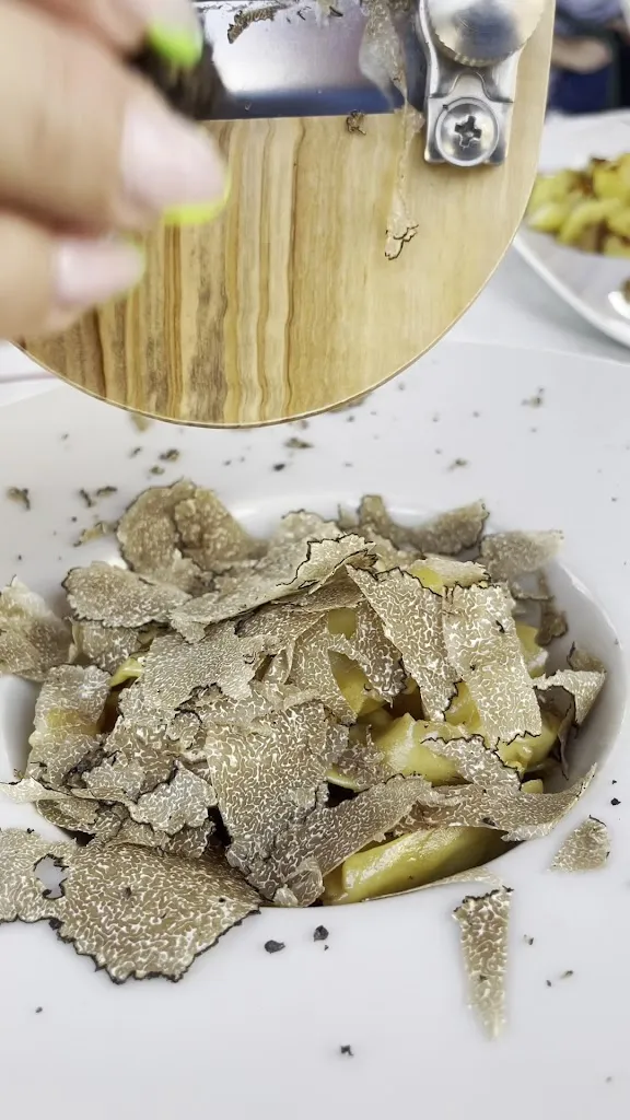 Alberto Pisani_Ristorante Cantina del Rondò_Neive-Borgonovo_review