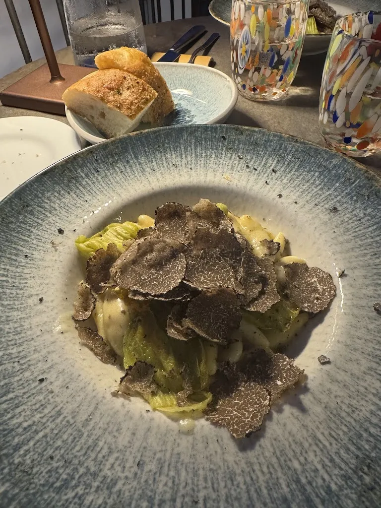 Beth Park_Degusto_Neive-Borgonovo_review