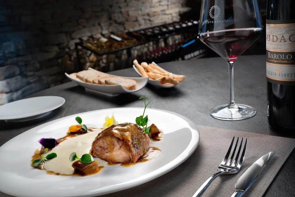 Centro Storico - Roberto Sarotto_Neviglie_slider_image_3