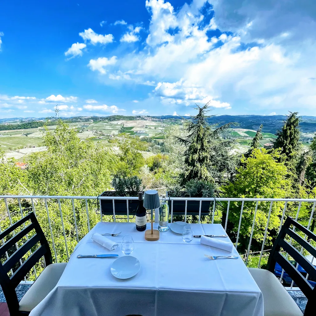 Langotto Ristorante restaurant in Novello