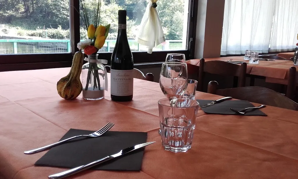 Rifugio del Pescatore restaurant in Nonio