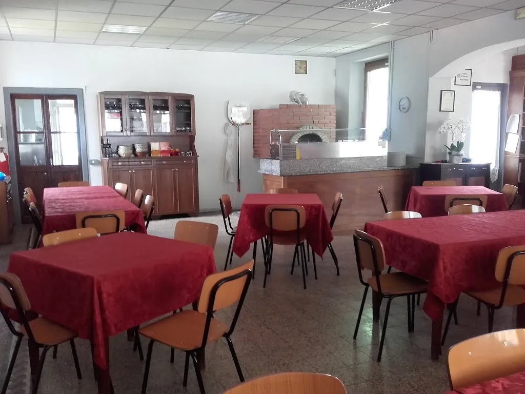Circolo Operaio Oberdan restaurant in Nonio