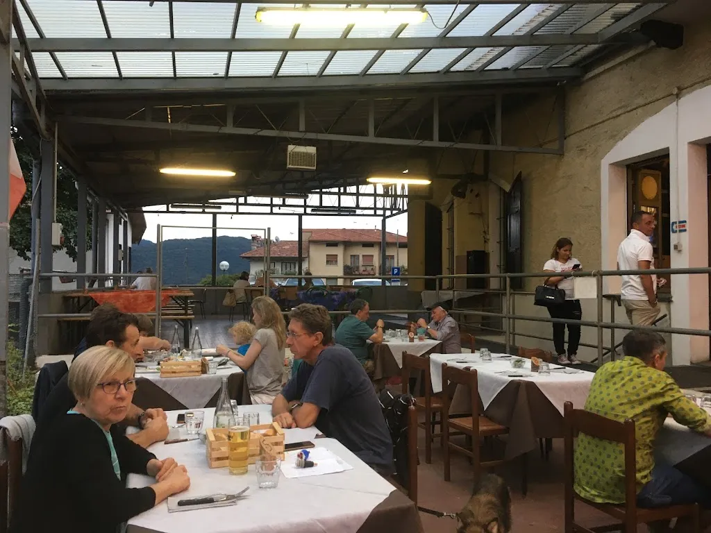 Circolo Operaio Noniese restaurant in Nonio