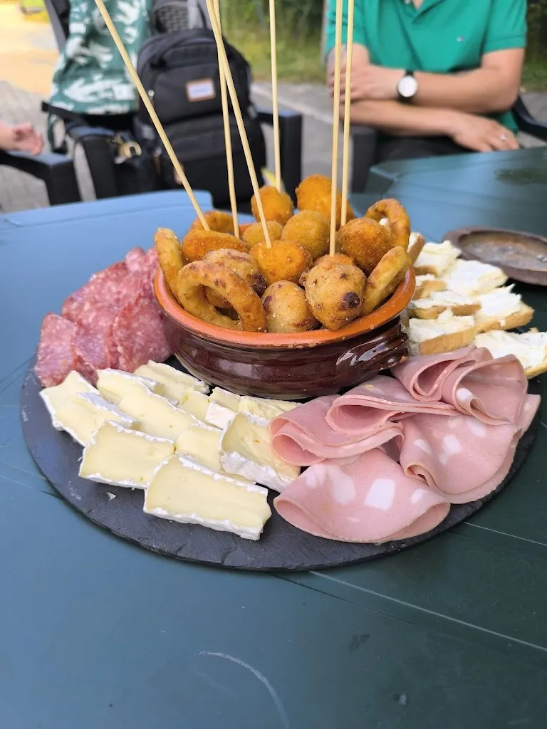 Silvio Bassianus_Bamboo Pub_Oglianico_review