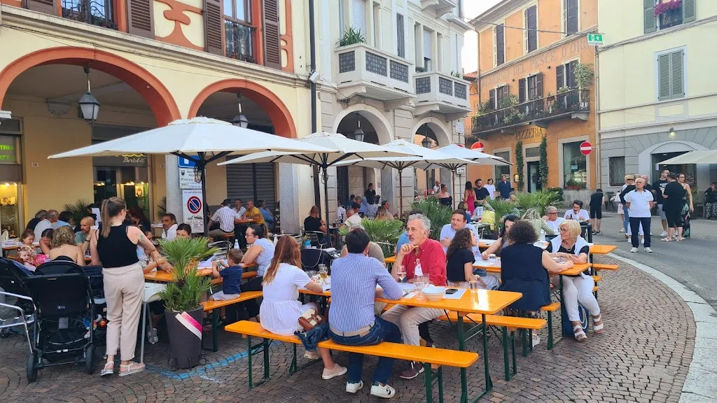 Gerhard Geldenhuys_Marechiaro_Oleggio_review