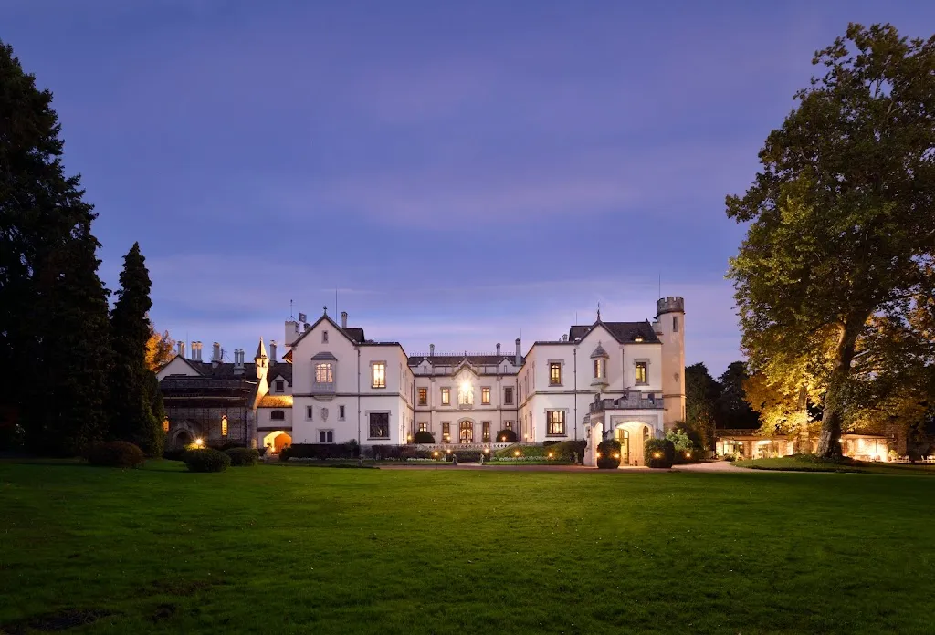 Castello Dal Pozzo_Oleggio Castello_slider_image_1