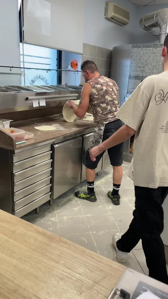 Анастасия Подольщук_Pizzamania_Oleggio Castello_review