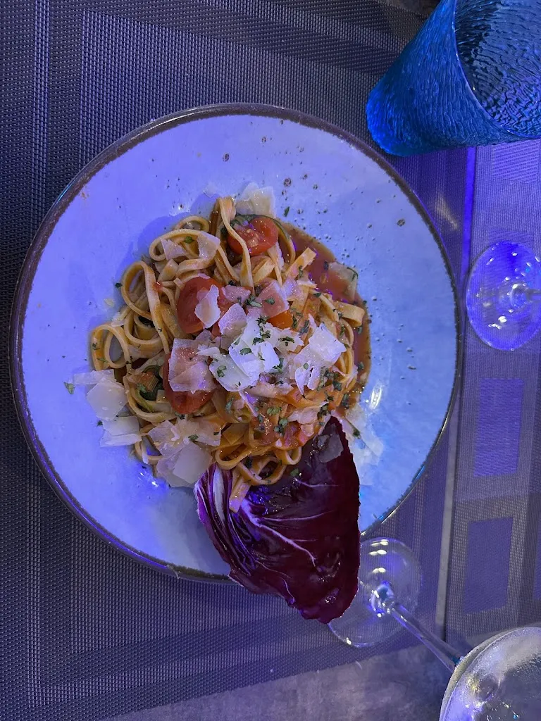 Nina Machová_Bavarotti da Francesco_Cozzana_review