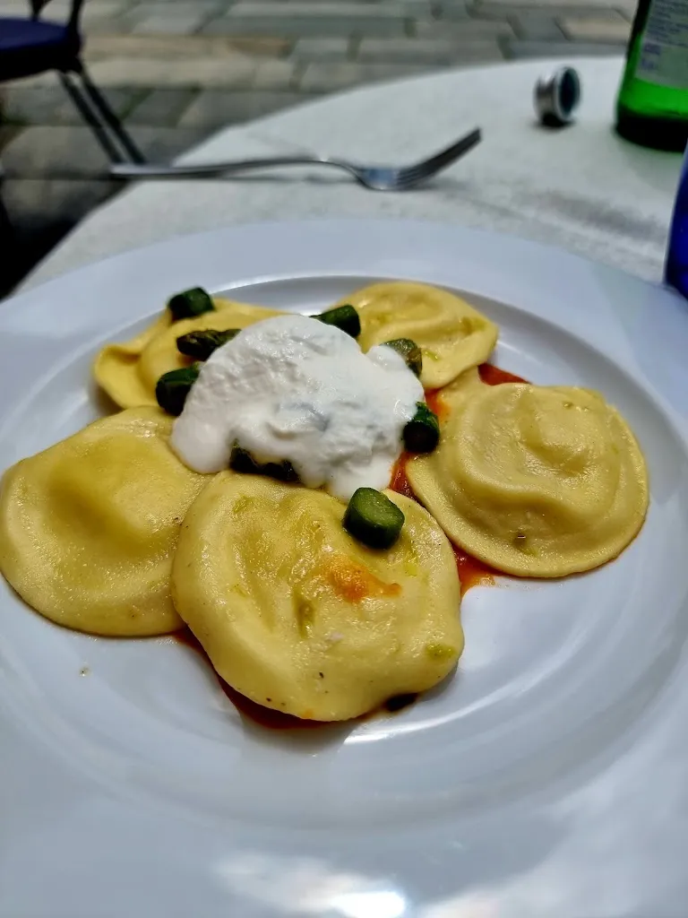 Jan Siderius_Ai Due Santi_Orta San Giulio_review