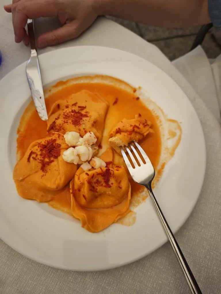 Artemy Voroshilov_Ai Due Santi_Orta San Giulio_review