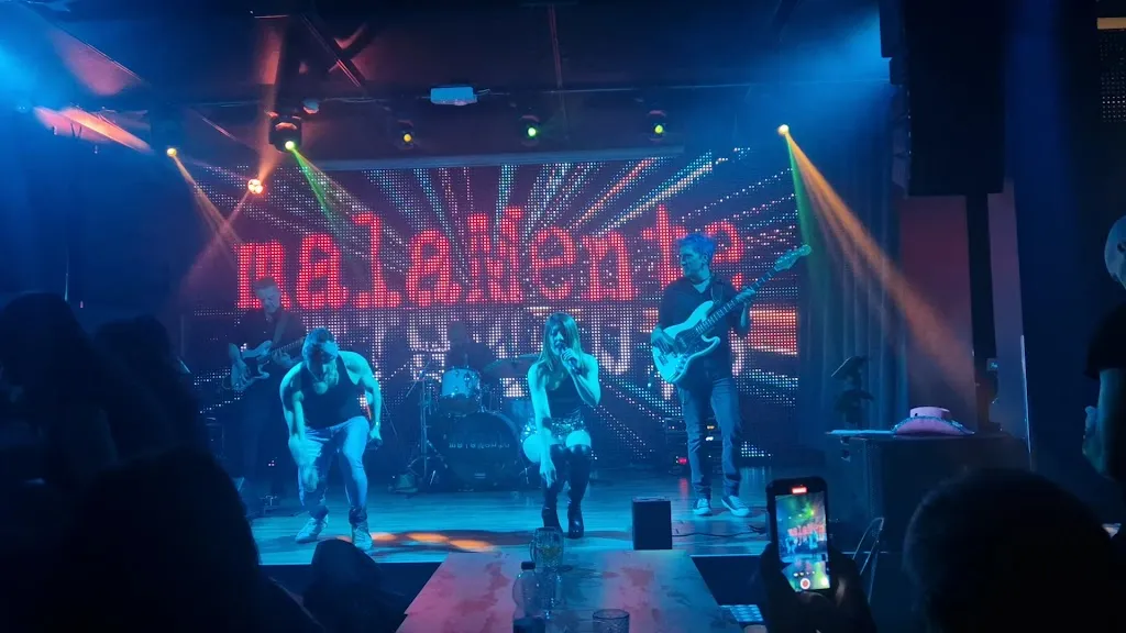 MID - MIDDLE GROUND_Ornavasso_slider_image_2