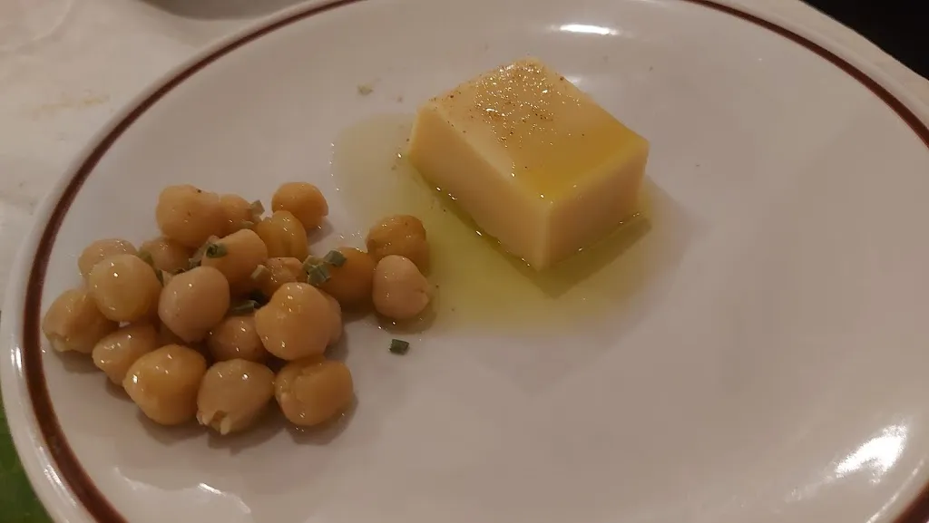 Salvatore Aucelli_Pub Taverna Il Borgo_Ormea_review