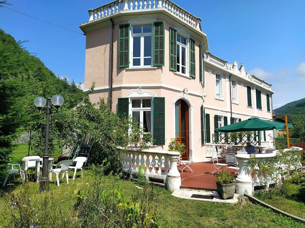 Paul Thomas_Villa Pinus_Ormea_review