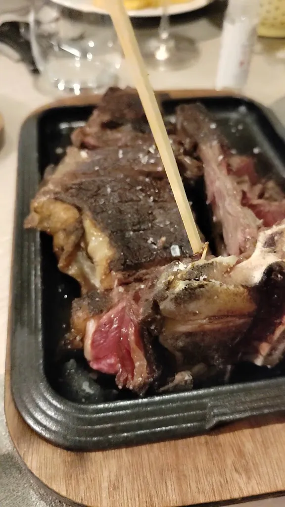 KILO RISTO-BRACERIA_Cursi_slider_image_2