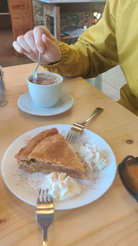 Merenderia Alpina_Ostana_slider_image_2