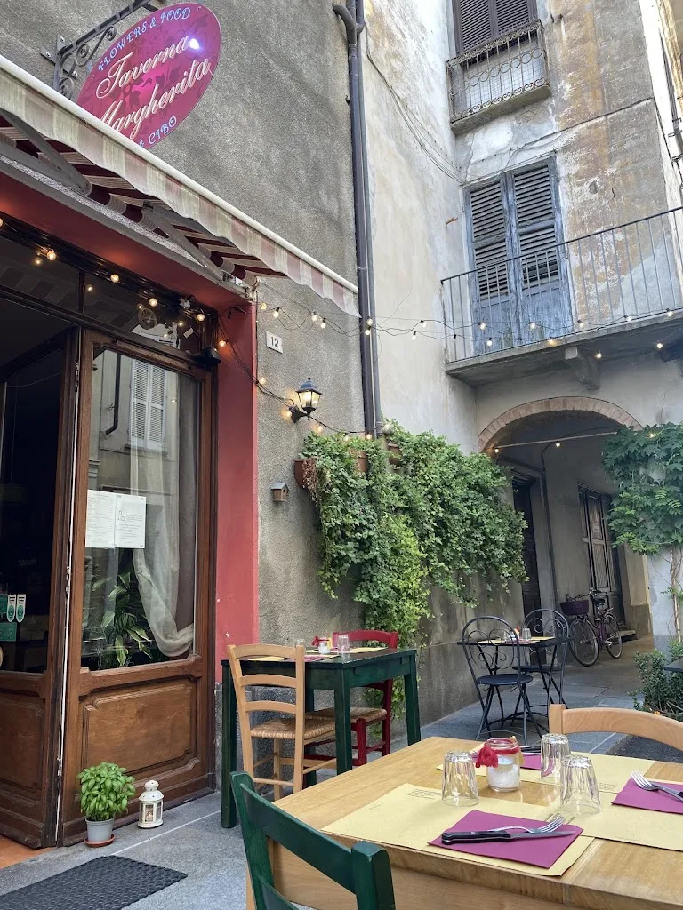 Taverna Margherita_Nizza Monferrato_slider_image_1