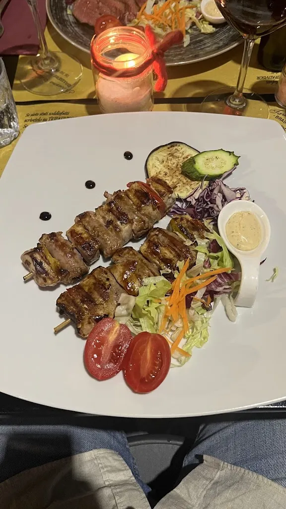 Taverna Margherita_Nizza Monferrato_slider_image_3