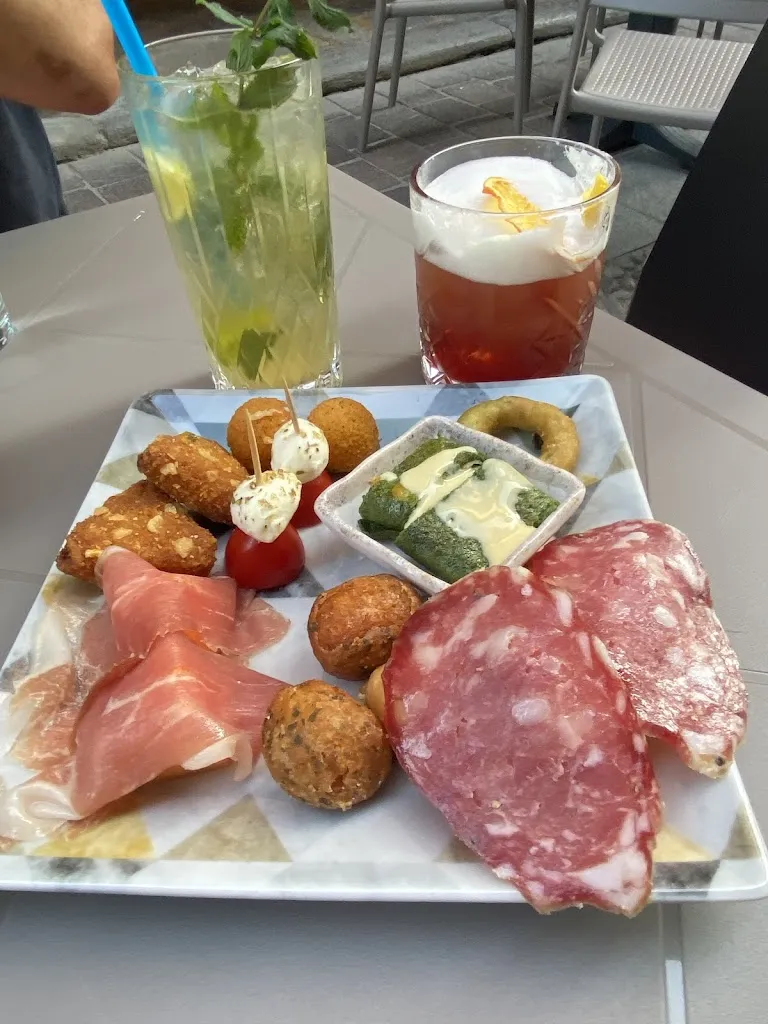 Alys Lewis_All'Officina | Braceria & Street Food_Nizza Monferrato_review