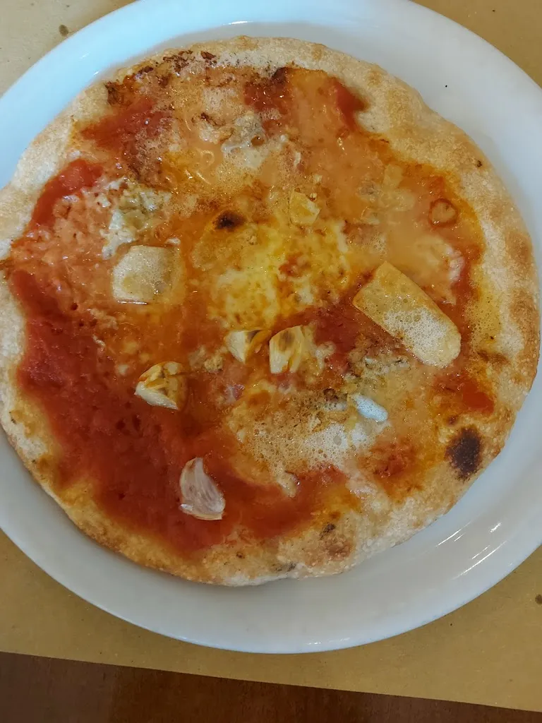 Alexandra Stein_Pizzeria Sant' Ippolito_Nizza Monferrato_review