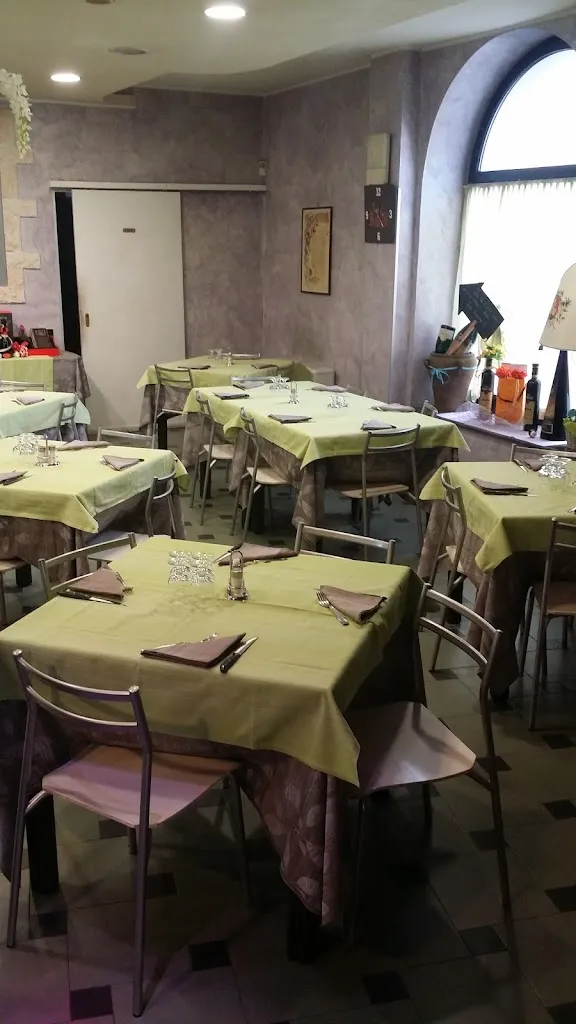 Renee Hathcoat_Ristorante Pizzeria Monnalisa Ozegna_Ozegna_review