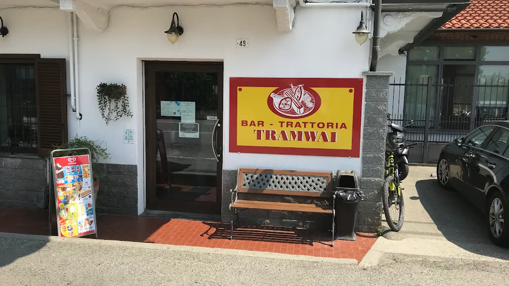 Trattoria Bar Tramway restaurant in Palazzo Canavese