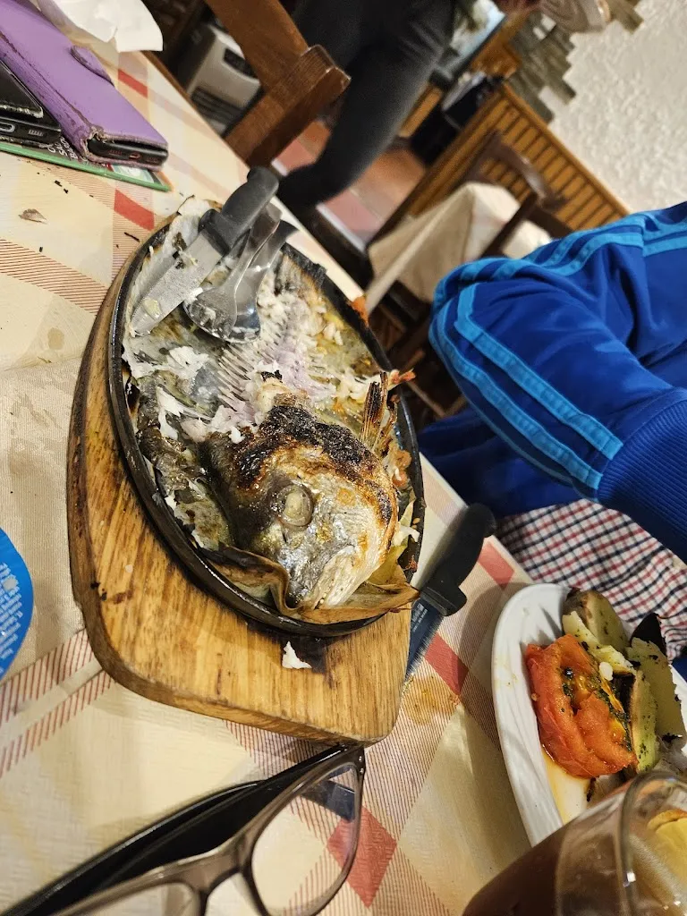 Tracy Hill_Lo Zodiaco Sas._Oulx_review