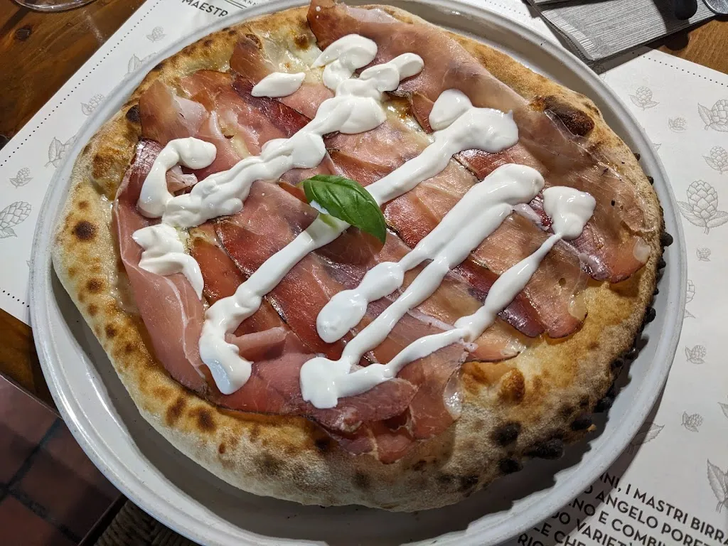 Mia Birau_Nuvo Osteria Pizzeria_Oulx_review